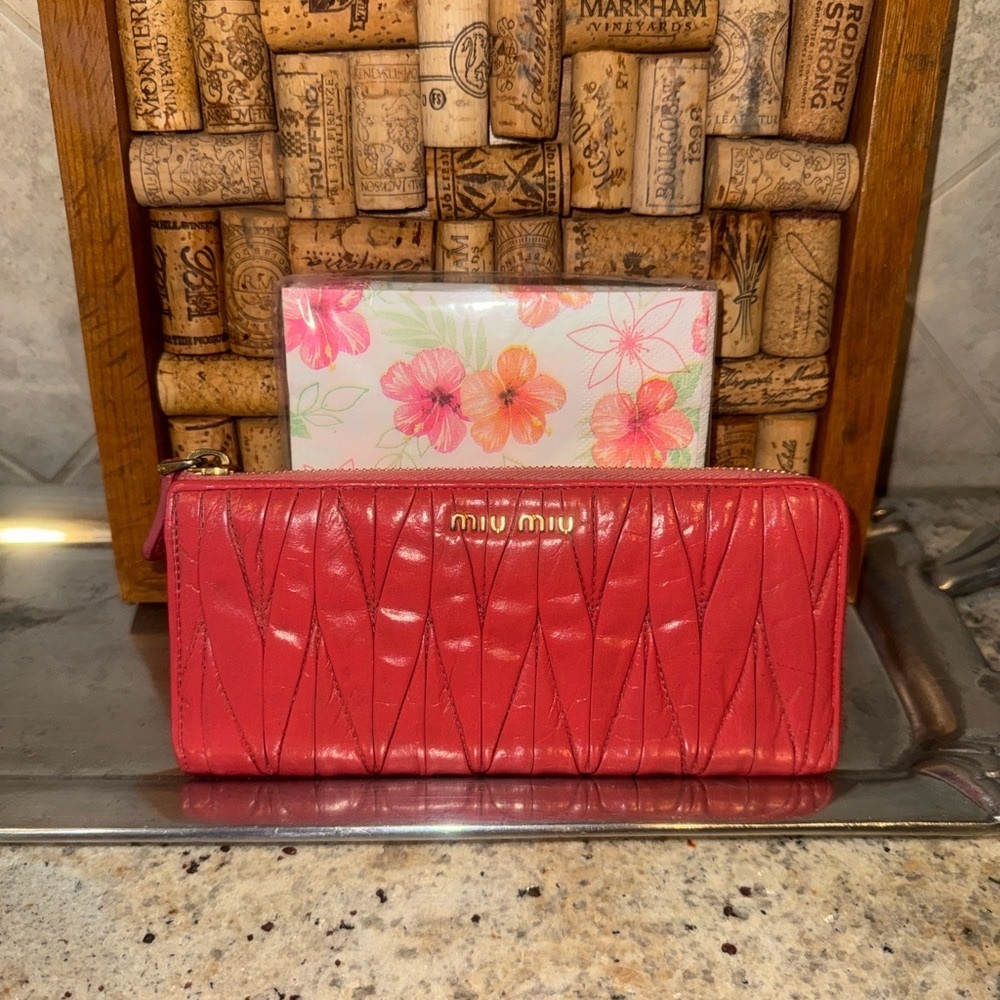 Miu Miu Coral Pink Textured L Zip Wallet